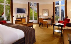 Corner Suite